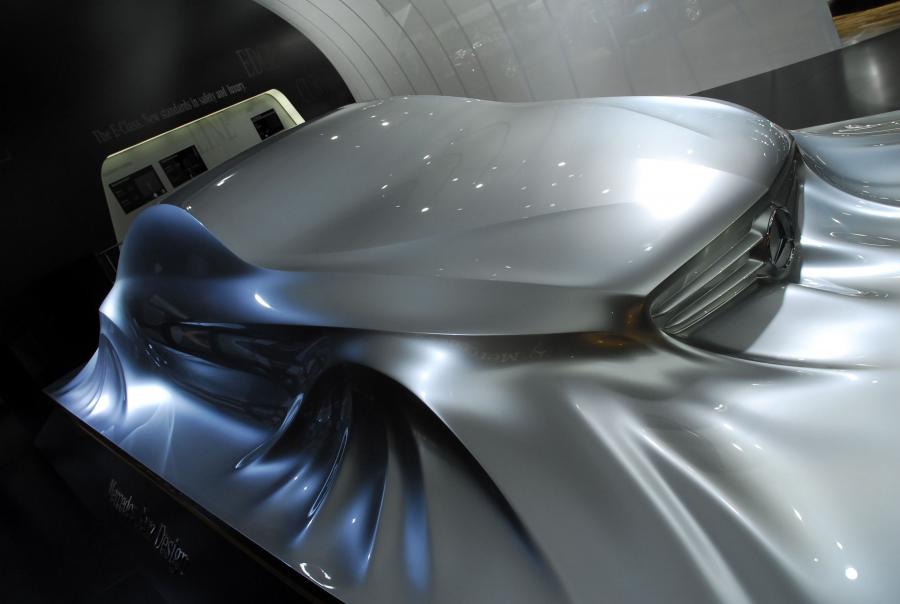  Mercedes-Benz CLS-Class Sculpture 2010 года  (фото 14 из 29)